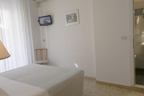 Madison Hotel 3*
